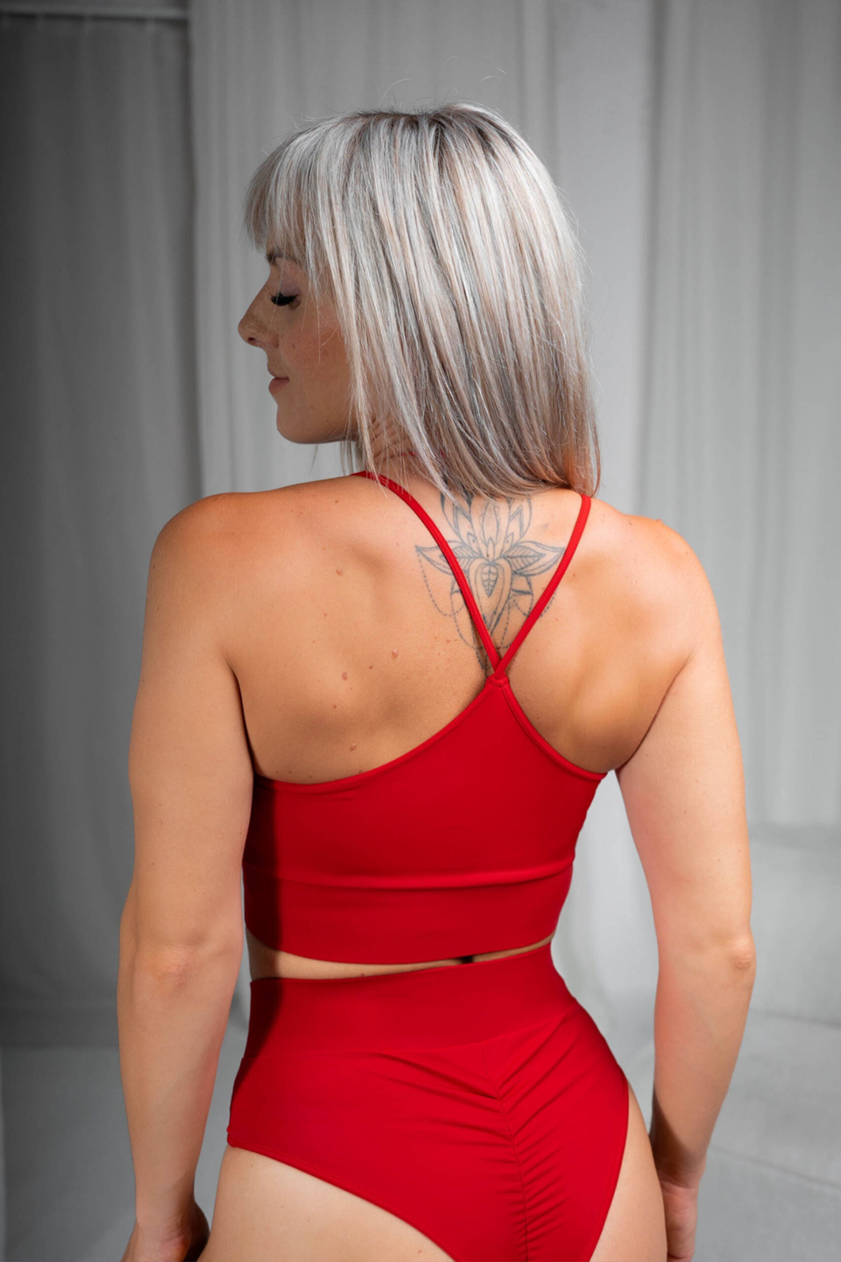 Komplet pole dance z paskami czerwony - obrazek 5