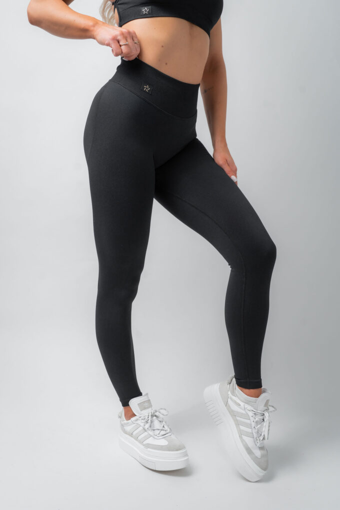 Legginsy bezszwowe push-up 2.0 czarne