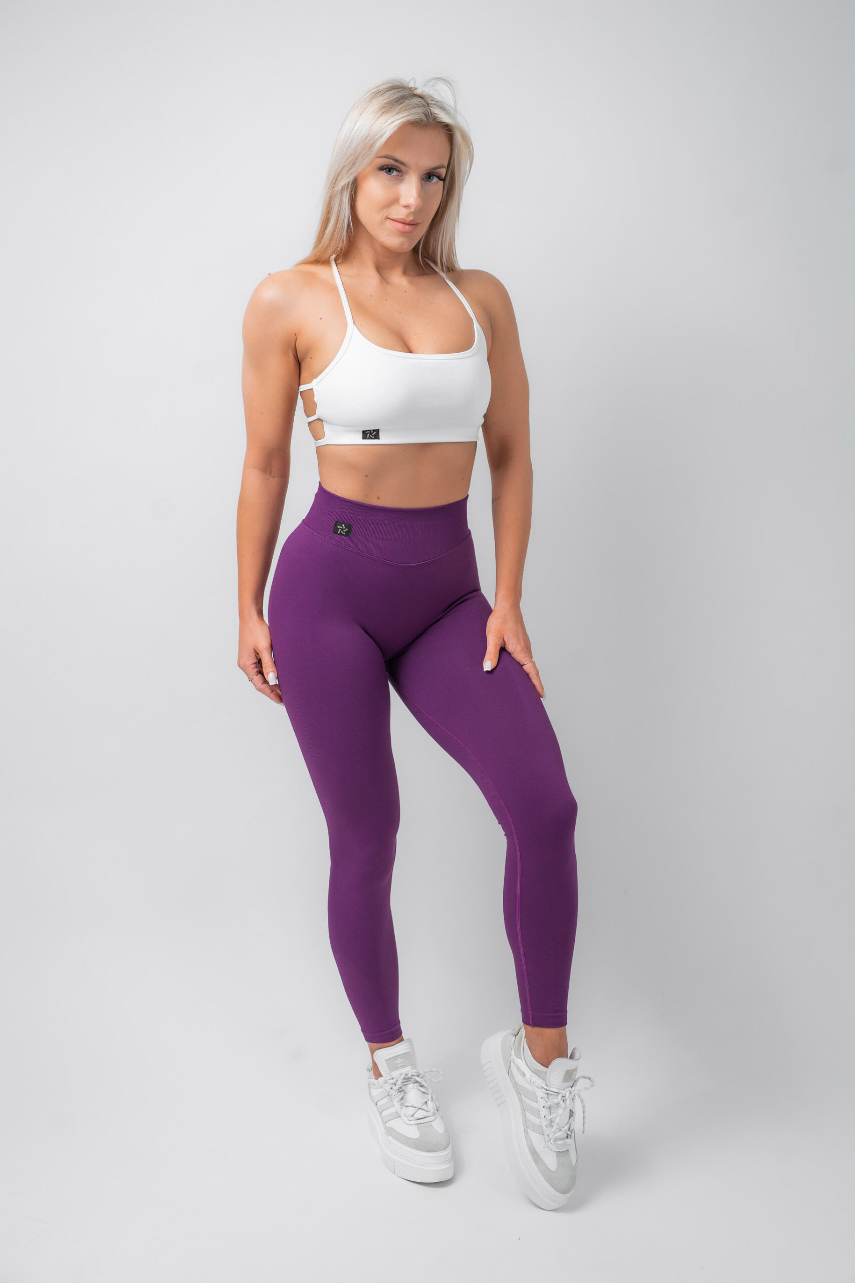 Legginsy bezszwowe push-up 2.0 fioletowe - obrazek 3
