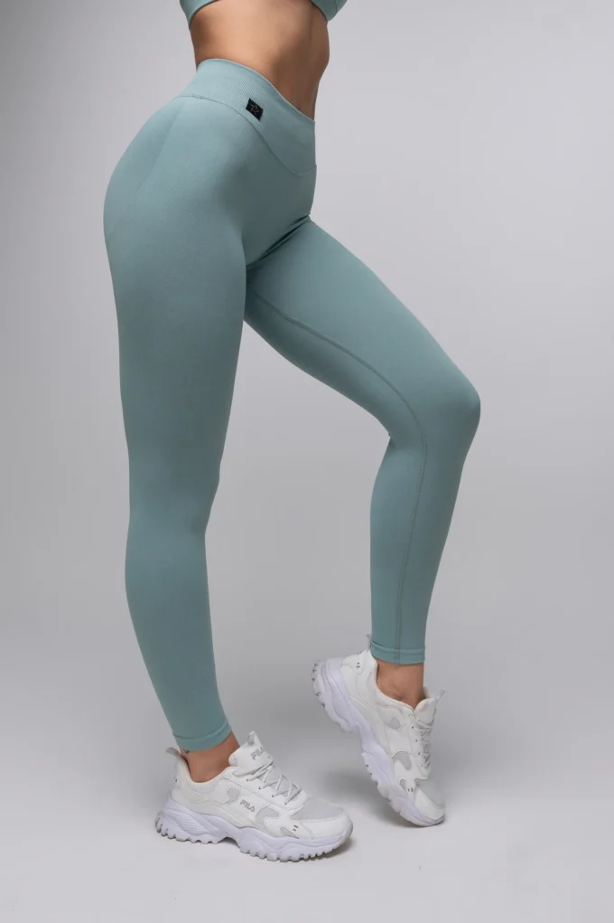 Legginsy bezszwowe push-up 2.0 zielone - obrazek 3