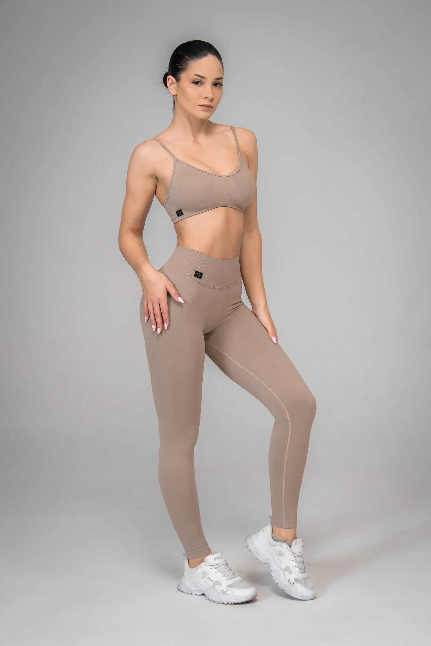 Legginsy bezszwowe ultra push-up 3.0 beżowe - obrazek 3