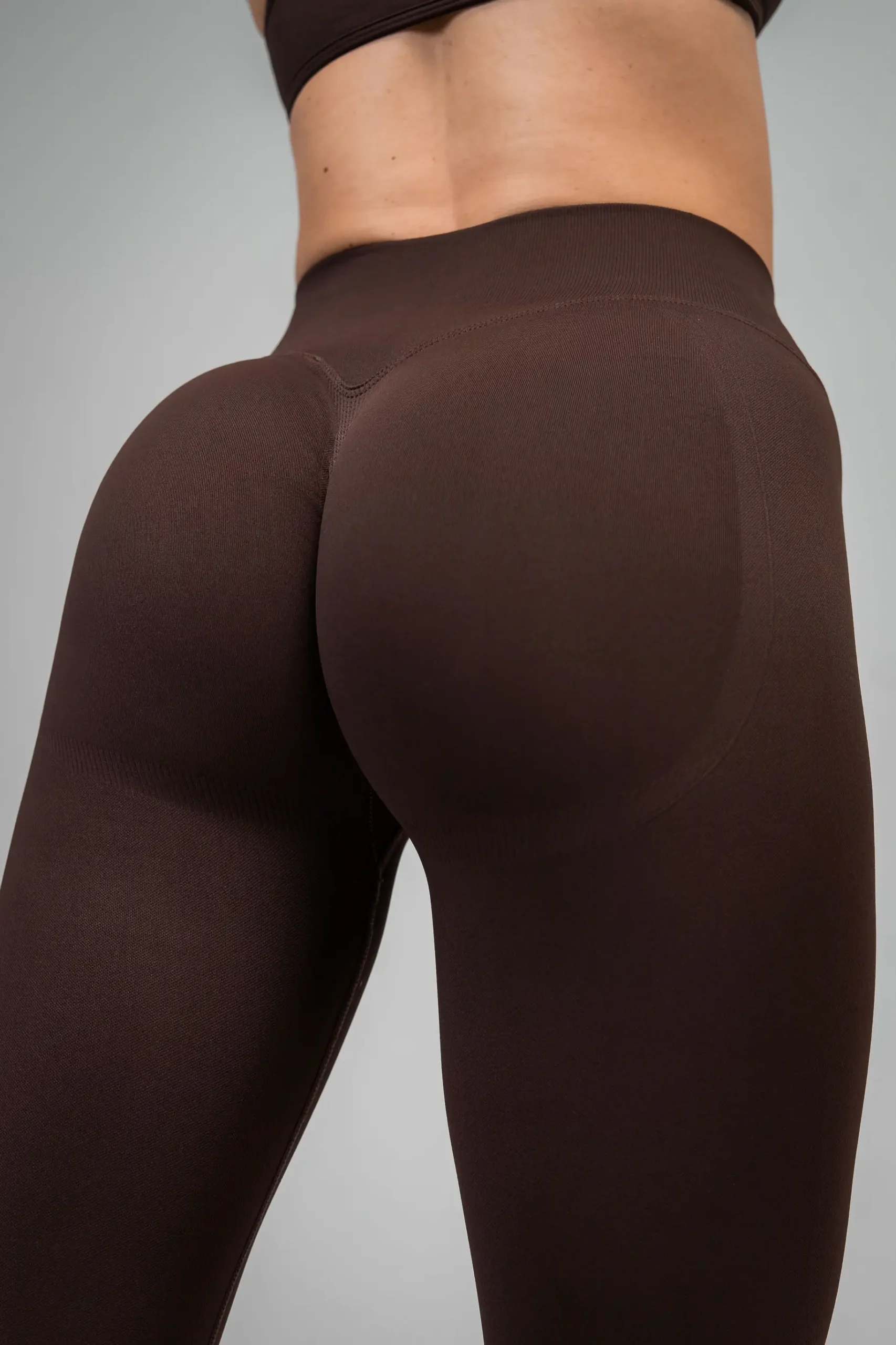 Legginsy bezszwowe ultra push-up 3.0 ciemnobrązowe