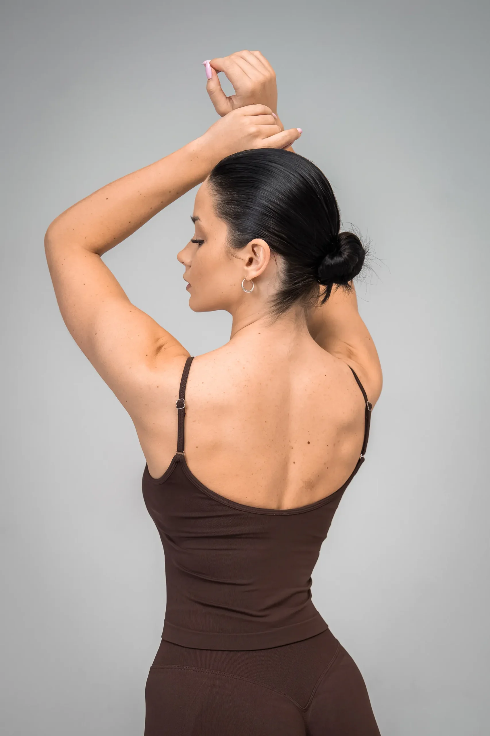 Top bezszwowy long 3.0 ciemnobrązowy - obrazek 2